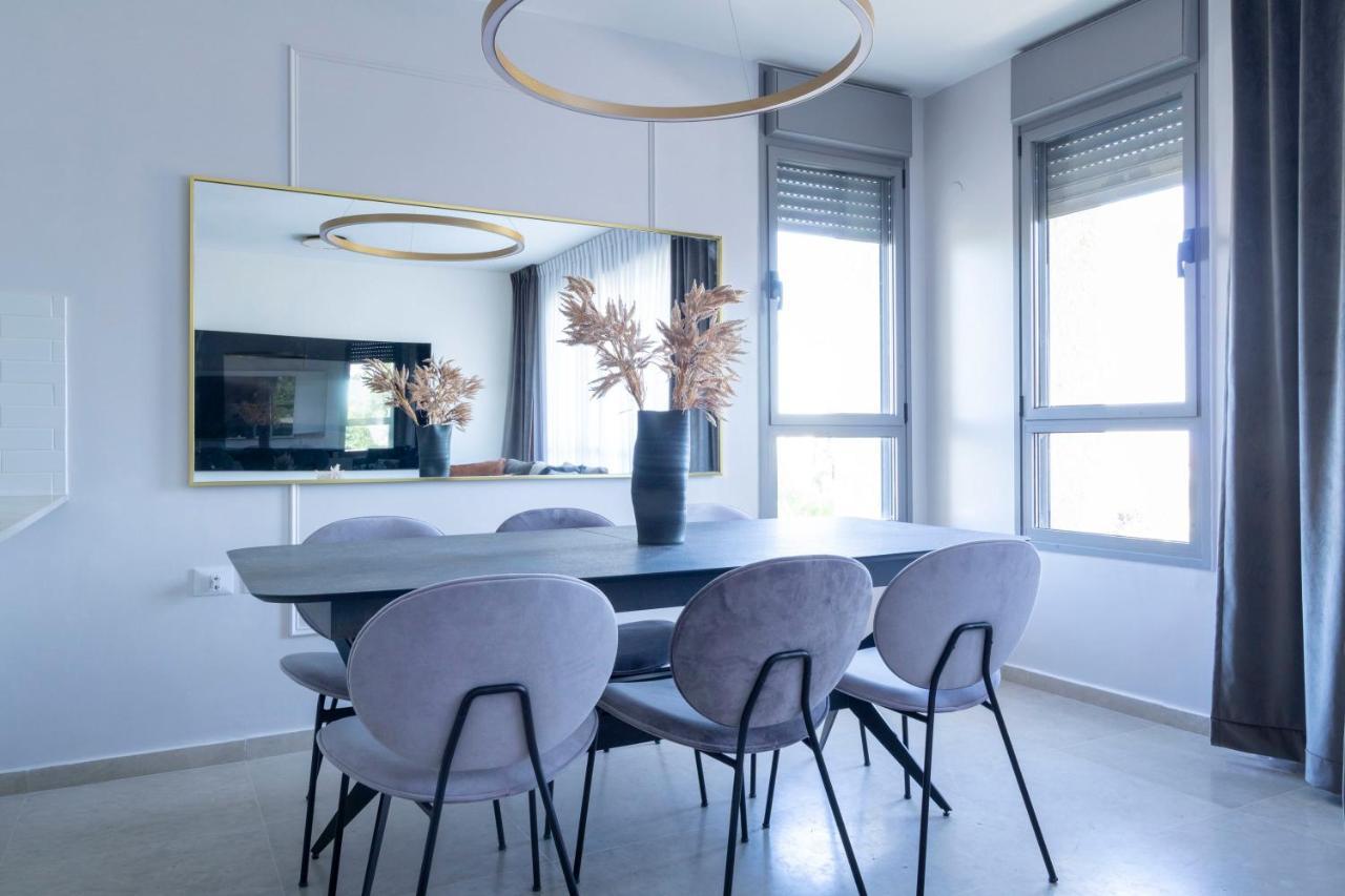 The Haneviim Suites - Isrentals Jeruzsálem Kültér fotó