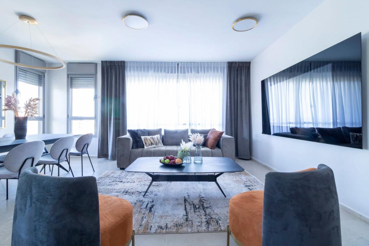 The Haneviim Suites - Isrentals Jeruzsálem Kültér fotó
