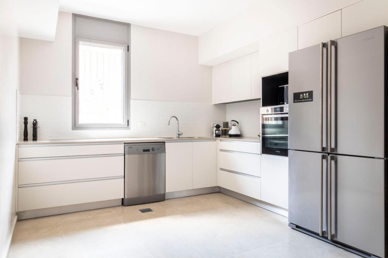 The Haneviim Suites - Isrentals Jeruzsálem Kültér fotó