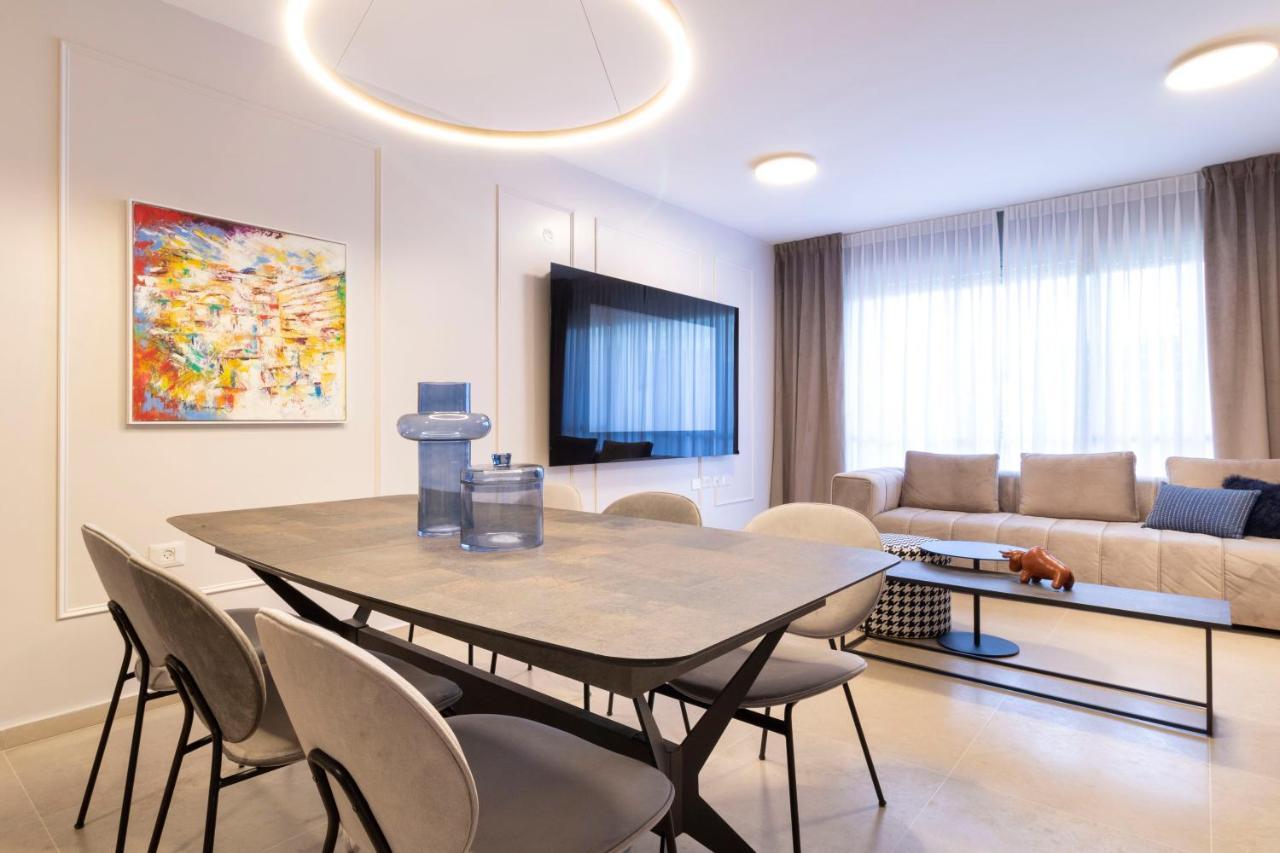 The Haneviim Suites - Isrentals Jeruzsálem Kültér fotó