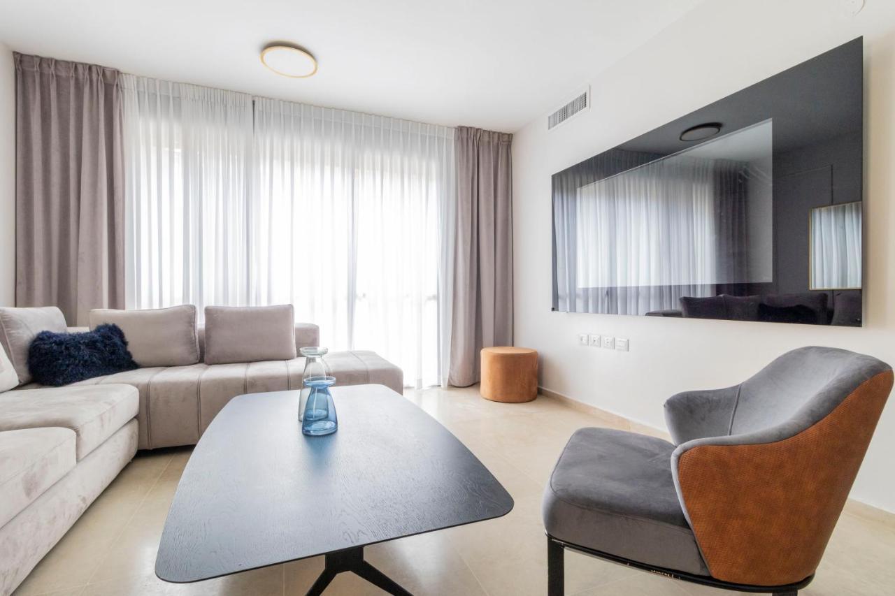 The Haneviim Suites - Isrentals Jeruzsálem Kültér fotó